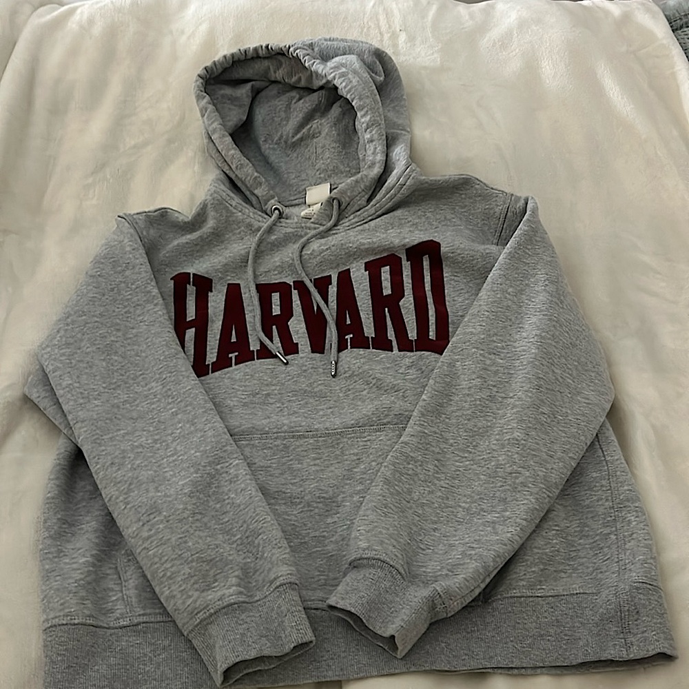 Harvard hoodie